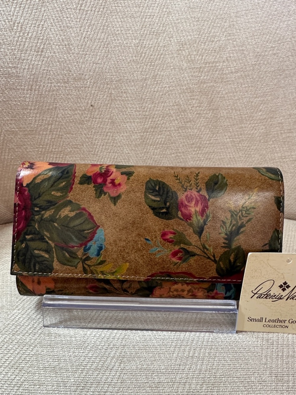 Patricia Nash Multi‑Color Floral Leather Clutch Wallet - Picture 2 of 11